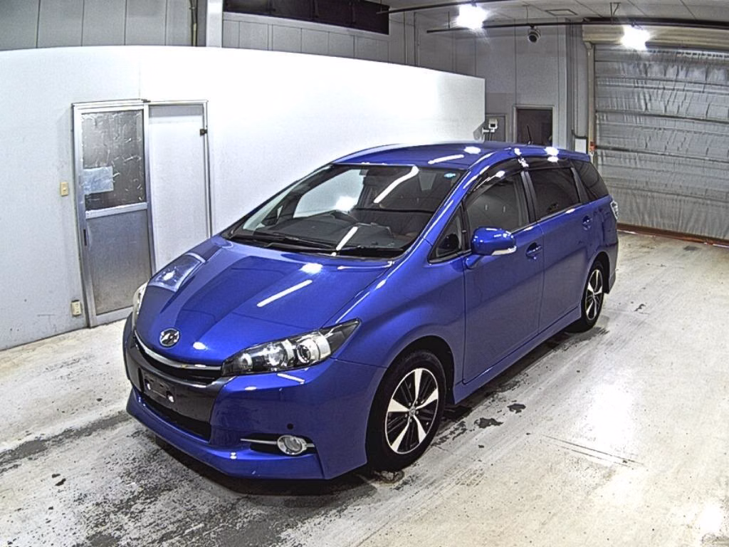 TOYOTA WISH