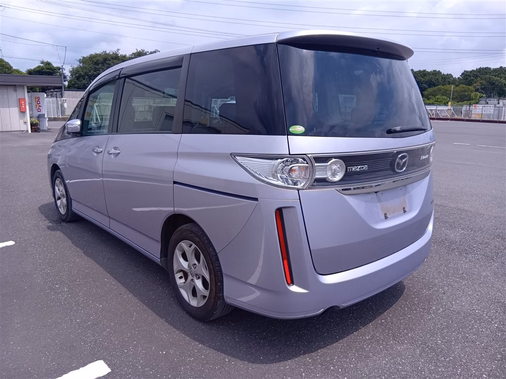 MAZDA BIANTE
