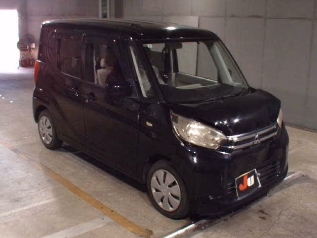 MITSUBISHI EK SPACE
