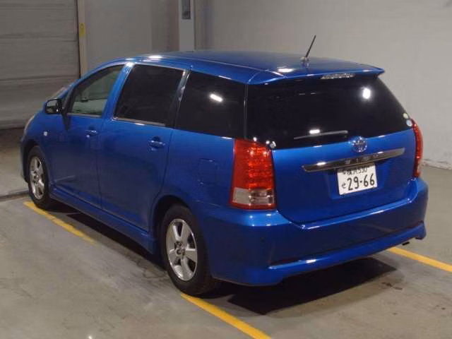 TOYOTA WISH