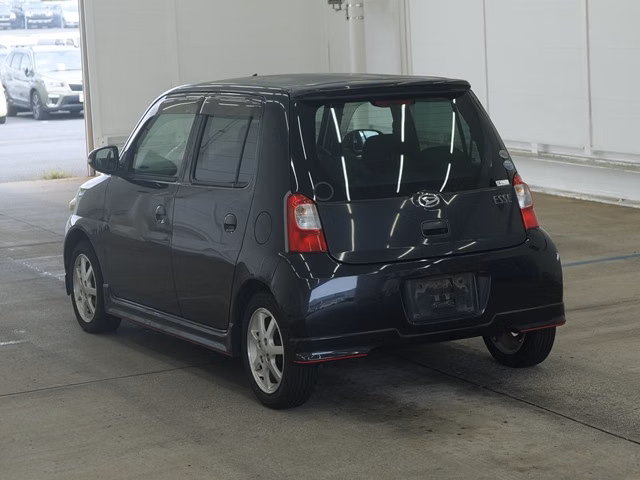 DAIHATSU ESSE
