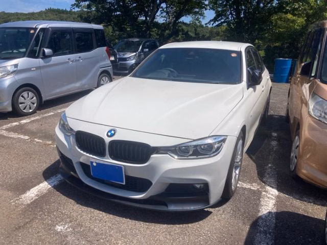 BMW 3-SERIES