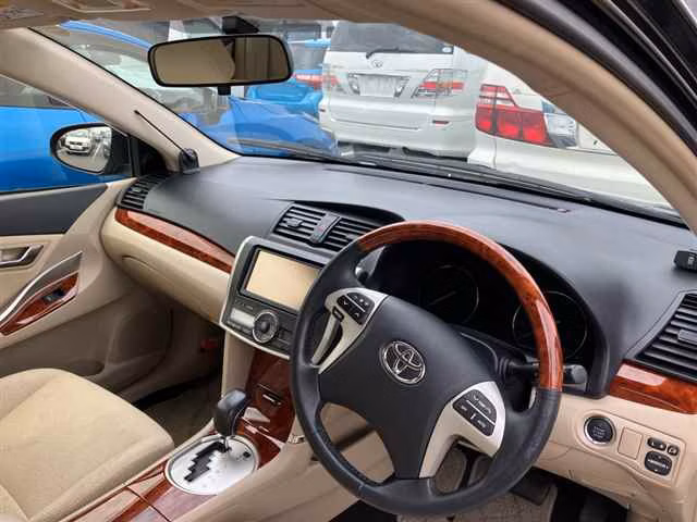 TOYOTA PREMIO
