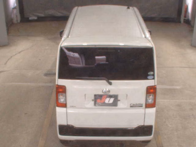 DAIHATSU HIJET CADDIE