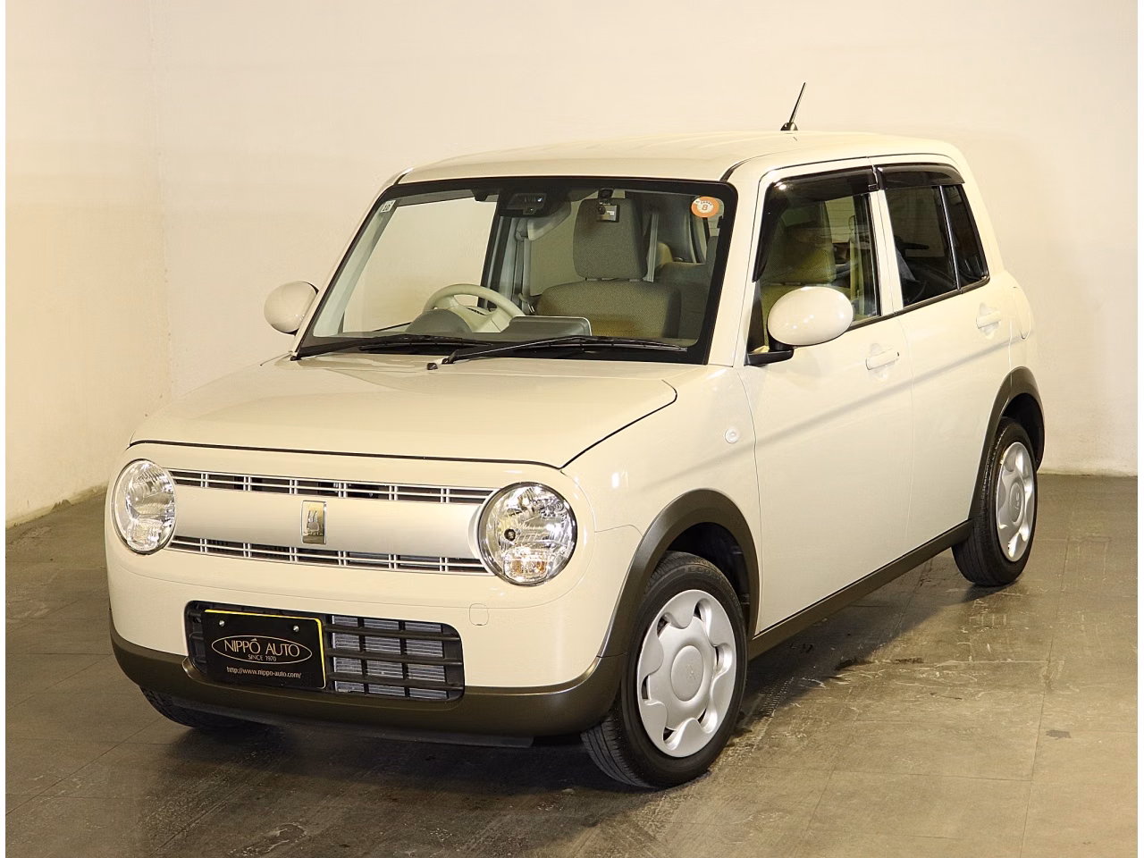 Suzuki Alto Lapin