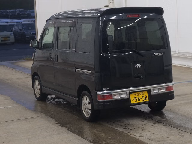 DAIHATSU ATRAI