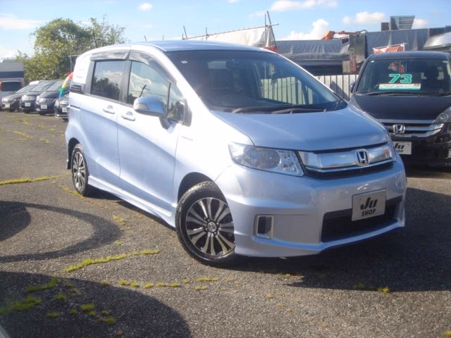 Honda Freed Spike