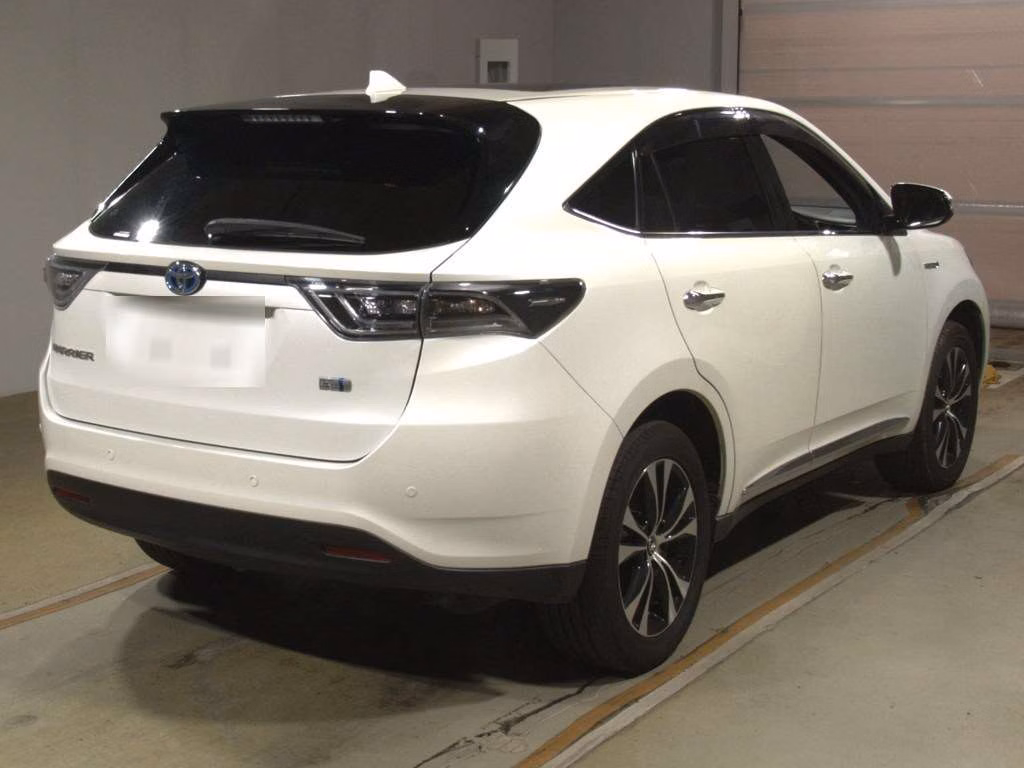 TOYOTA HARRIER