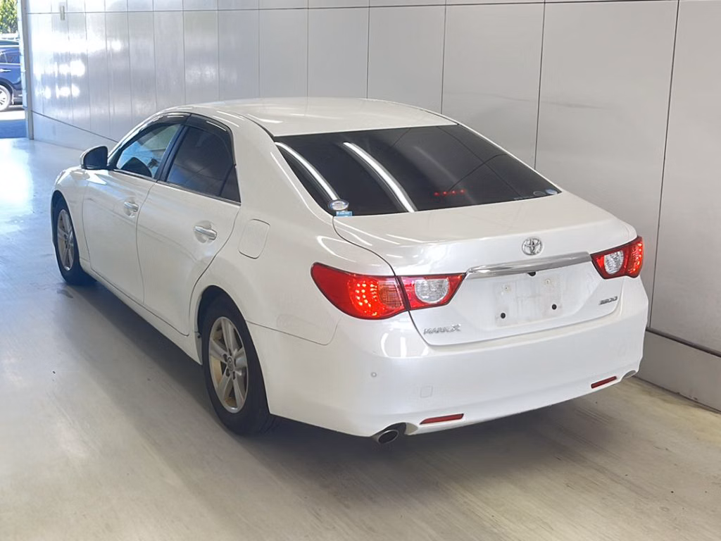 TOYOTA MARK X