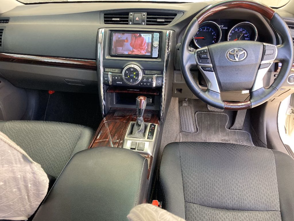 TOYOTA MARK X