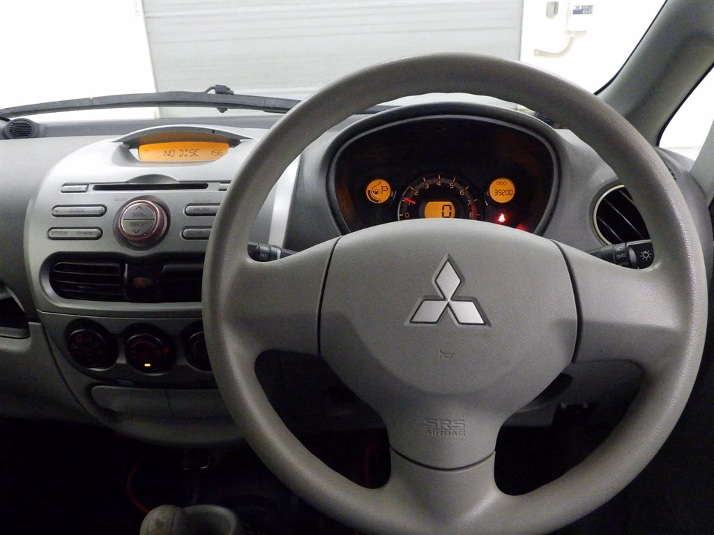 MITSUBISHI I