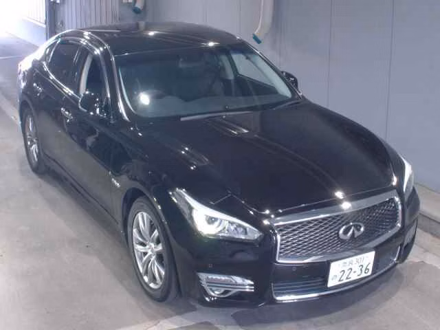 NISSAN FUGA