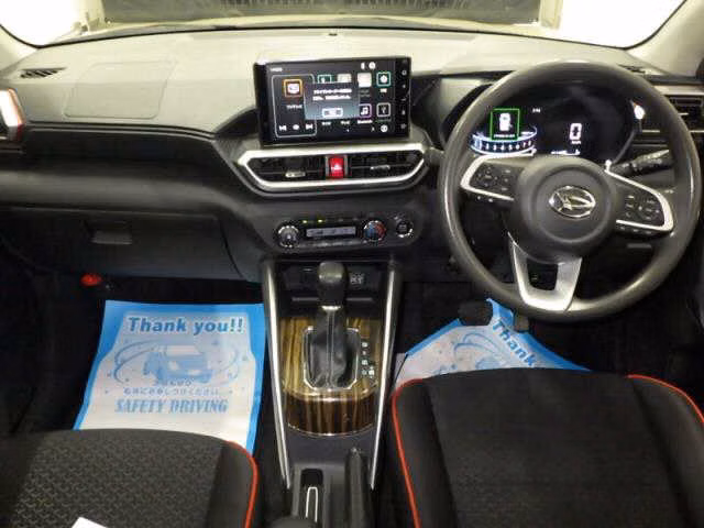 DAIHATSU ROCKY