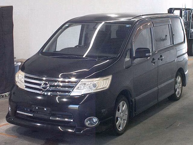 NISSAN SERENA