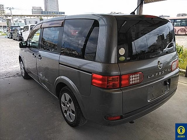 NISSAN LAFESTA