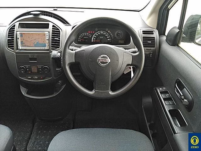 NISSAN LAFESTA