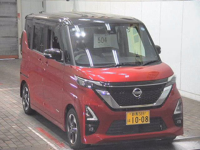 NISSAN ROOX