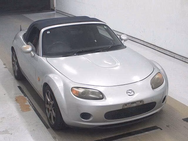 MAZDA ROADSTER