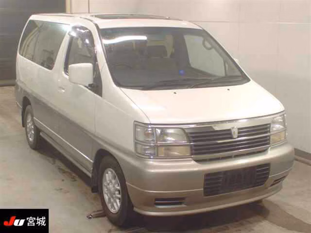NISSAN ELGRAND