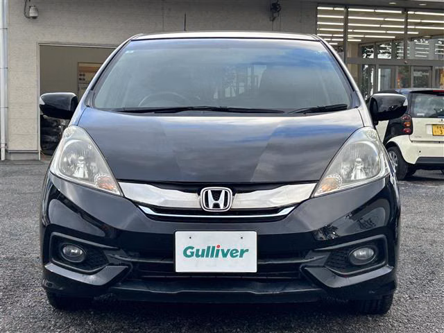HONDA FIT SHUTTLE