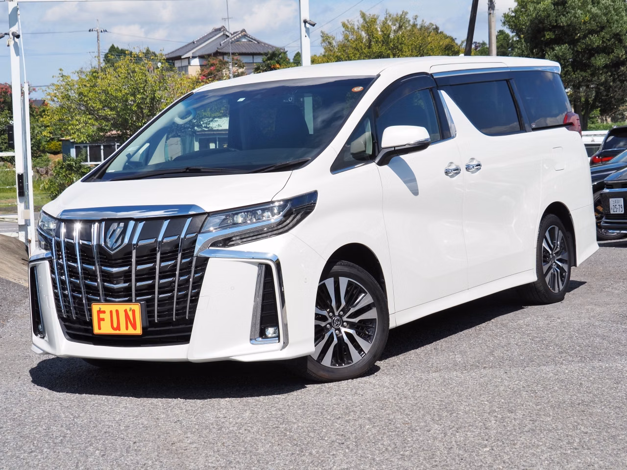 TOYOTA ALPHARD