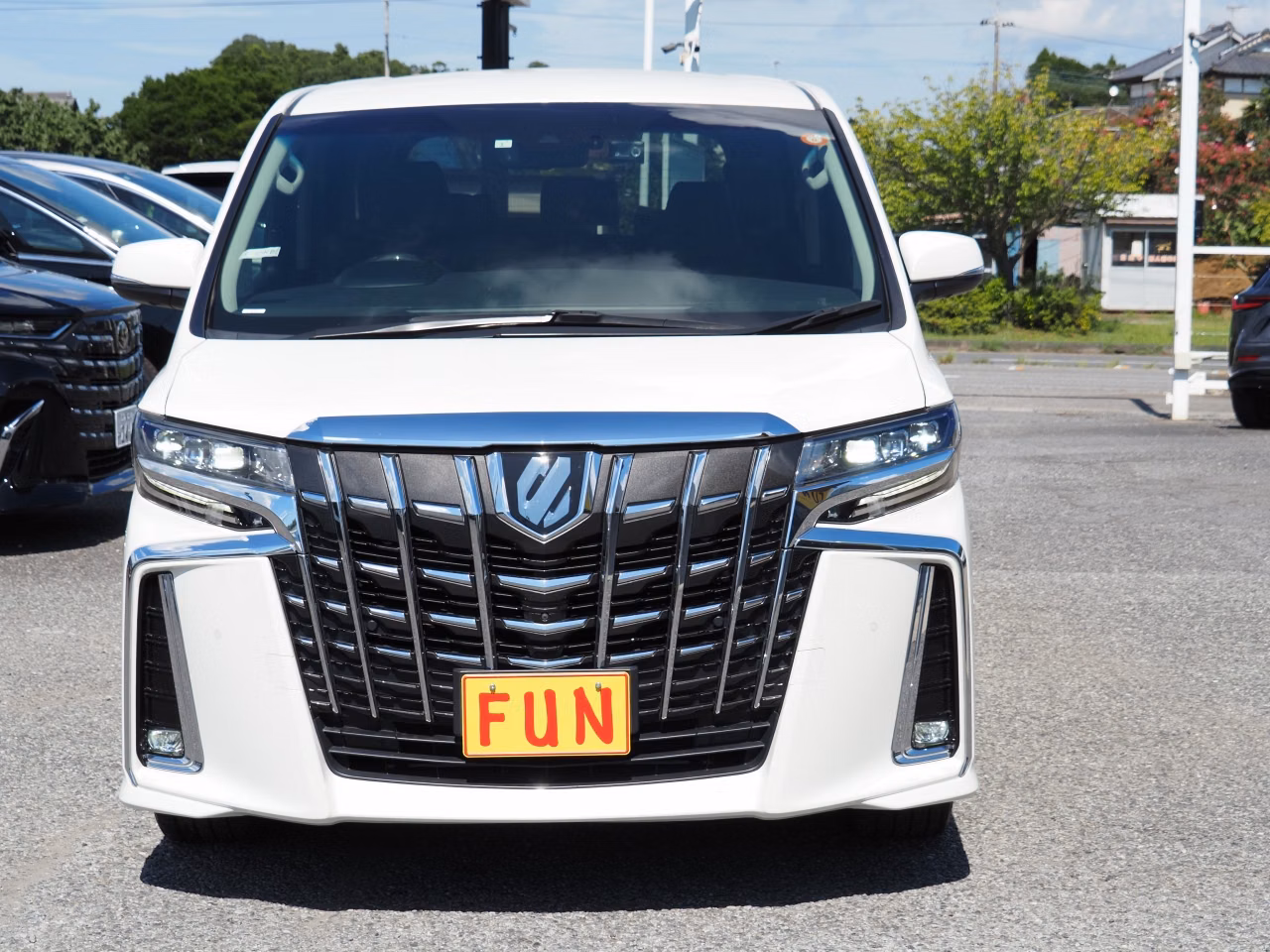 TOYOTA ALPHARD