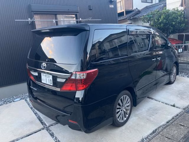 TOYOTA ALPHARD