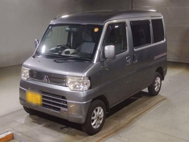 MITSUBISHI MINICAB