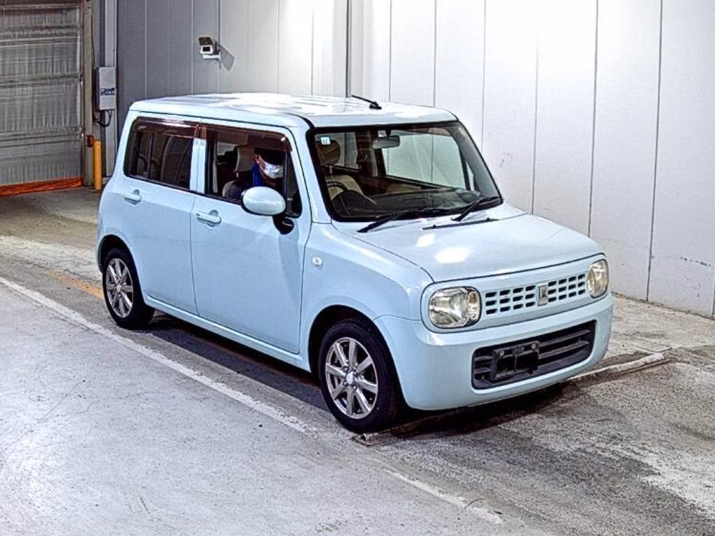 Suzuki Alto Lapin