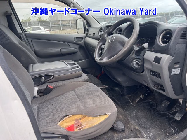 NISSAN NV350 CARAVAN