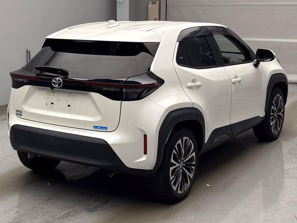 TOYOTA YARIS CROSS