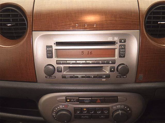 DAIHATSU MIRA GINO