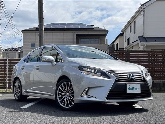 Lexus HS250h
