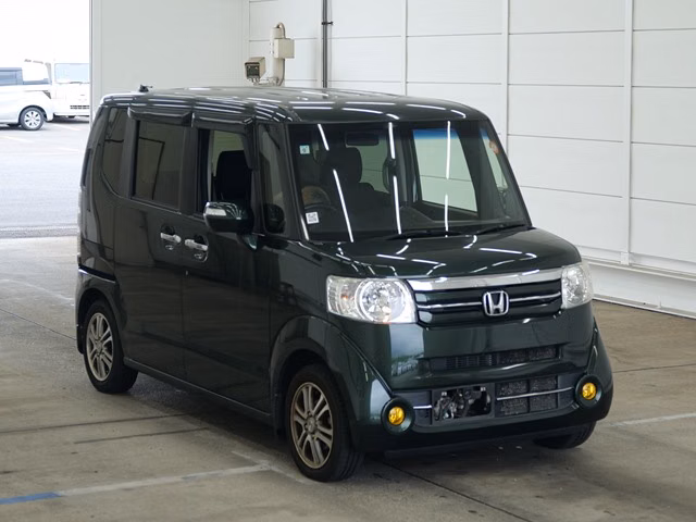 HONDA N-BOX