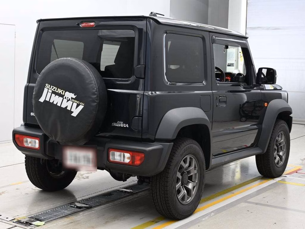 SUZUKI JIMNY SIERRA