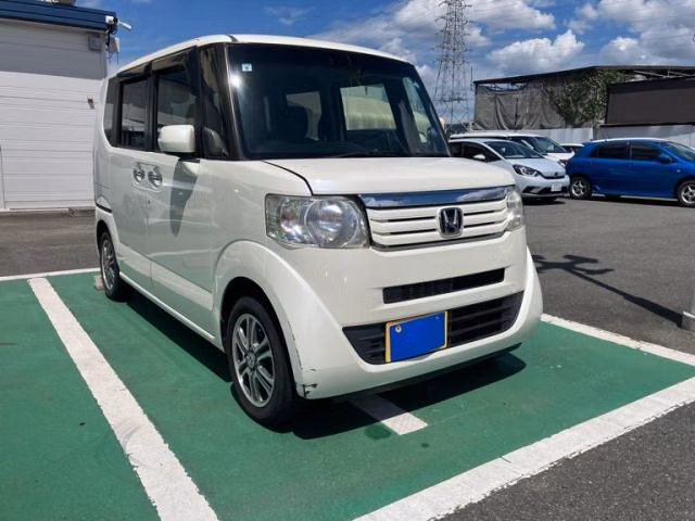 HONDA N-BOX