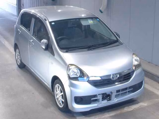 TOYOTA PIXIS EPOCH