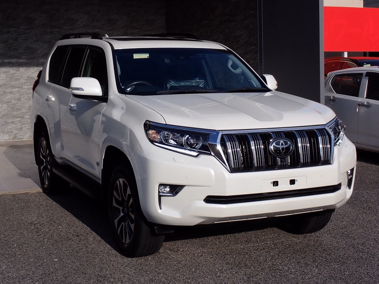 TOYOTA LAND CRUISER PRADO