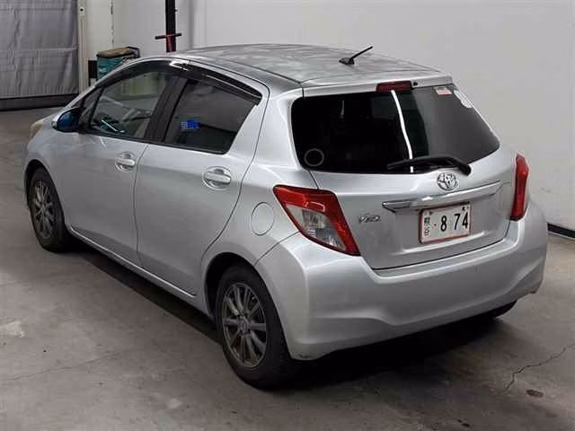 TOYOTA VITZ