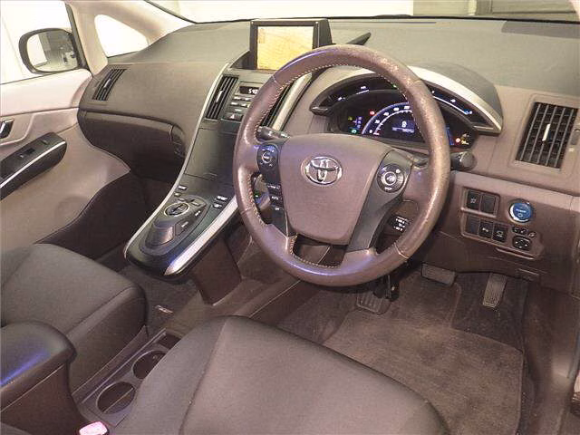 TOYOTA SAI