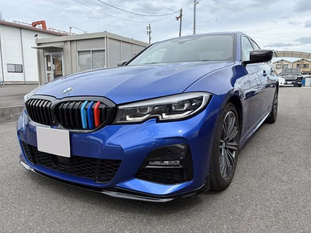 BMW 3-SERIES