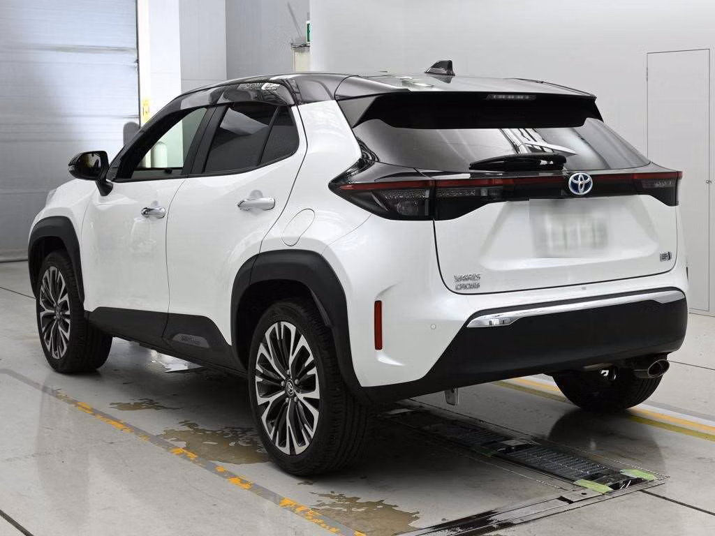 TOYOTA YARIS CROSS