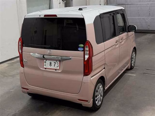 HONDA N-BOX