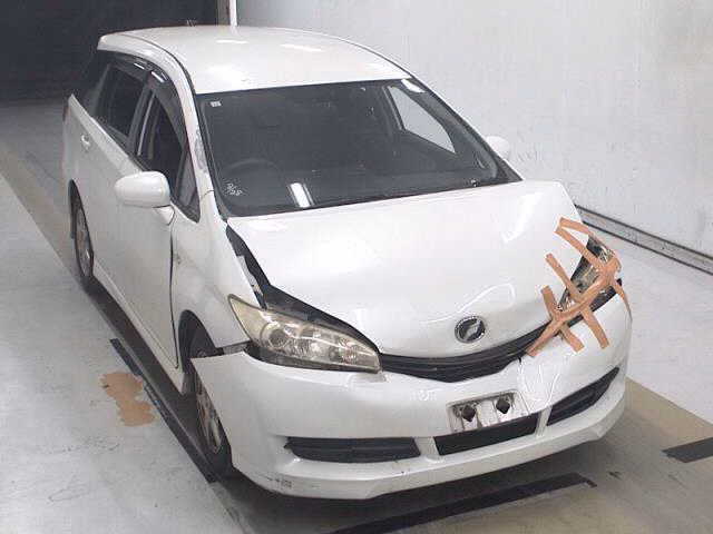 TOYOTA WISH