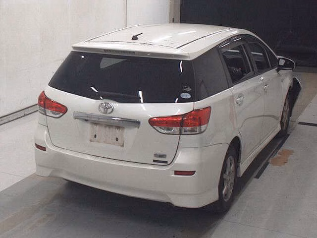 TOYOTA WISH