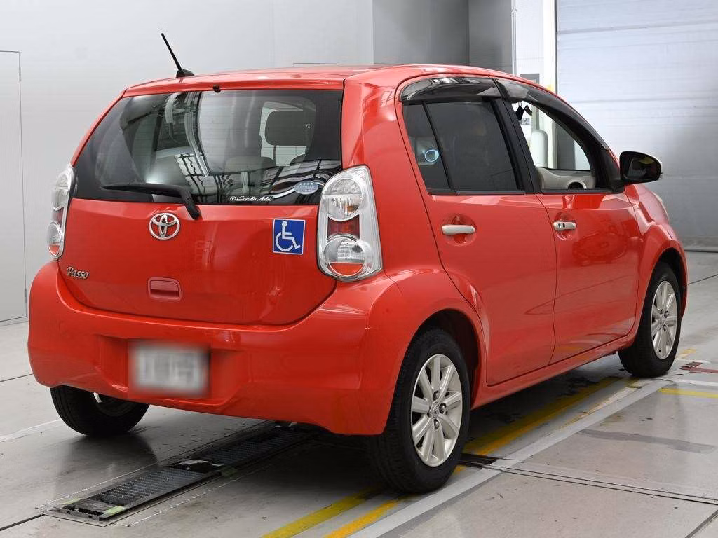 TOYOTA PASSO