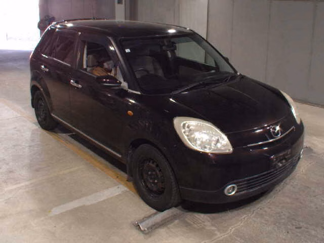 MAZDA VERISA