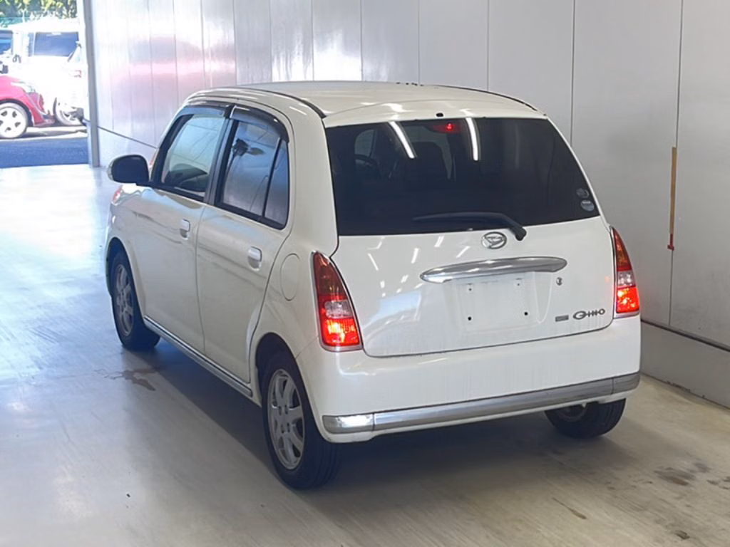 DAIHATSU MIRA GINO