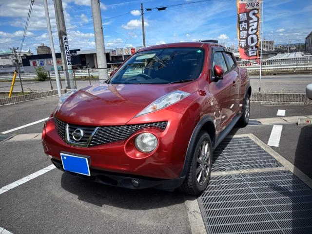 NISSAN JUKE