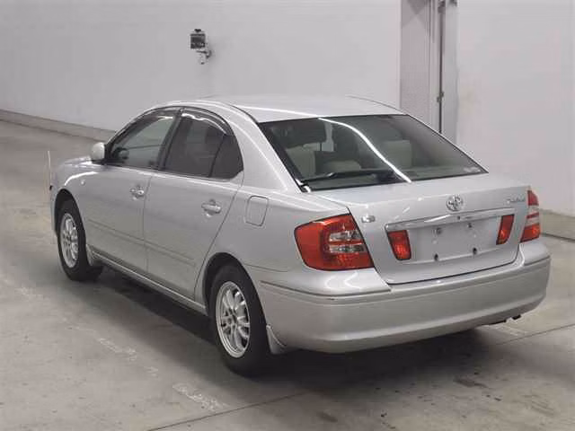 TOYOTA PREMIO